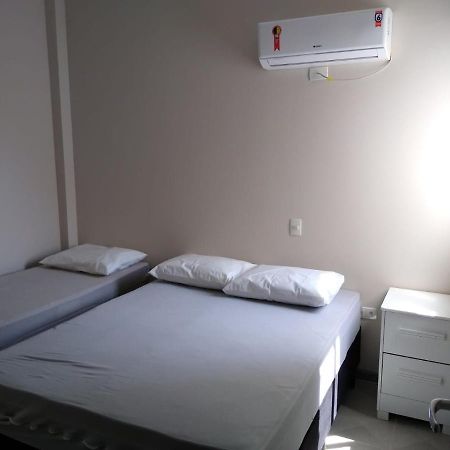 Apartamento A 100 M Da Praia Grande Ubatuba Bagian luar foto