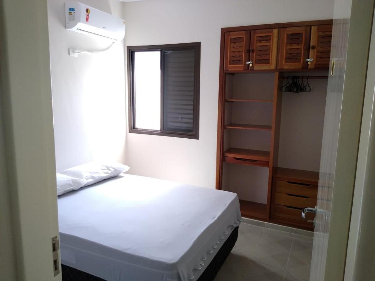 Apartamento A 100 M Da Praia Grande Ubatuba Bagian luar foto